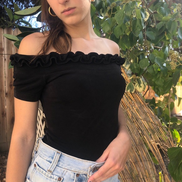 VINTAGE OFF THE SHOULDER TOP - Picture 2 of 3